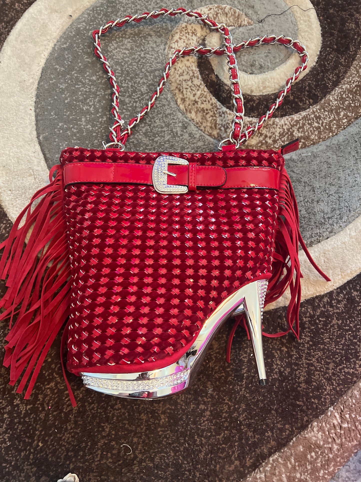 Zippered Big Heel Statement Handbag