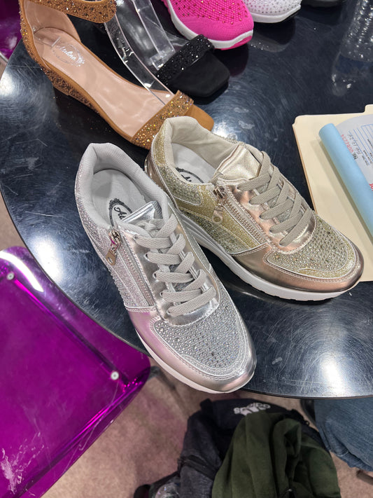 Maxima Metallic Sneaker_Gold