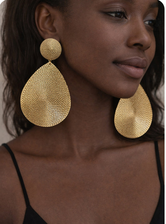 Gold Bold Textured Earring